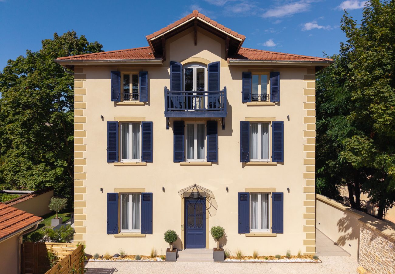 Appartement à Saint-Cyr-au-Mont-d´Or - Hausman Suites - Appart Hotel N°1