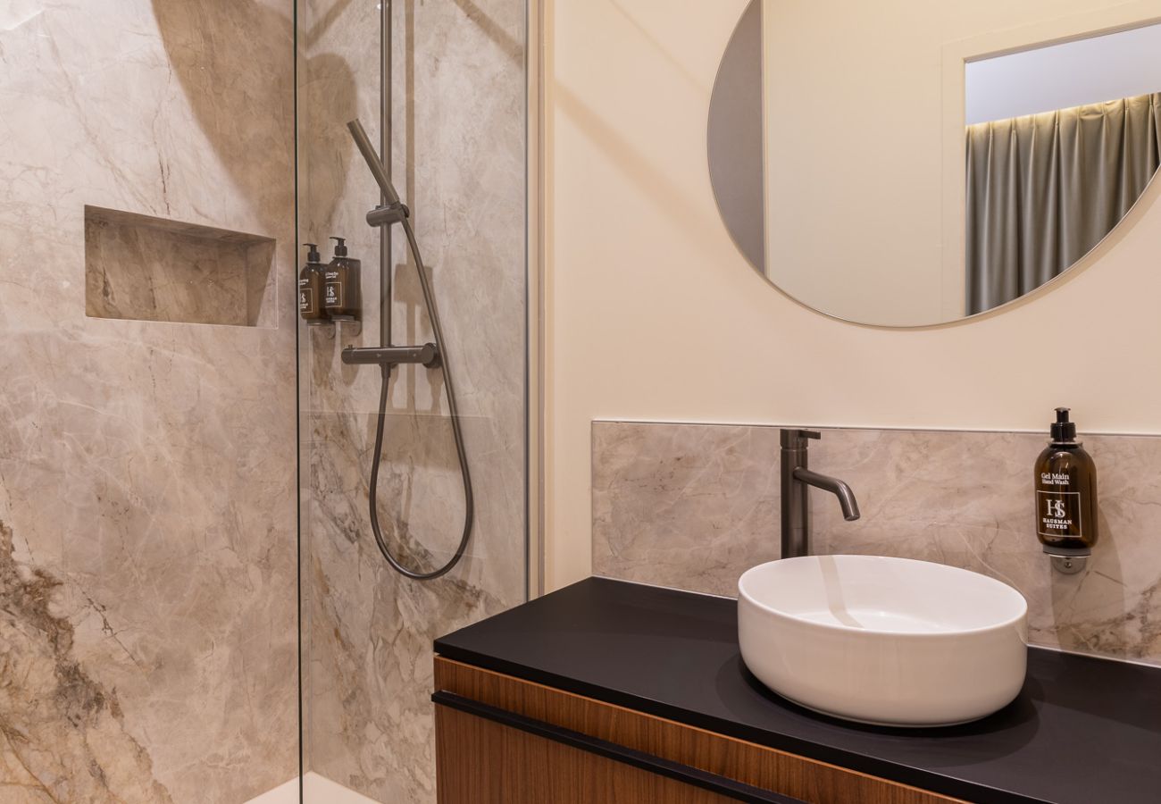 Appartement à Saint-Cyr-au-Mont-d´Or - Hausman Suites - Appart Hotel N°2